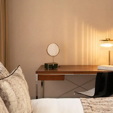 فندق سيتي بارك آند ريزيدنس 5*