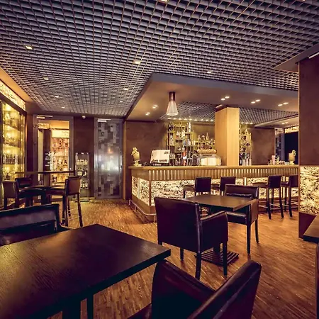 فندق سيتي بارك آند ريزيدنس 5*